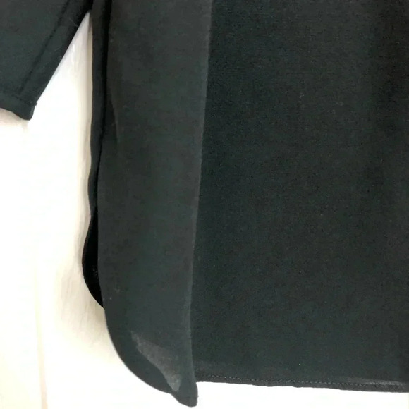 NYDJ Semi-Sheer Blouse V-Neck Size  Extra Small - Picture 9 of 16
